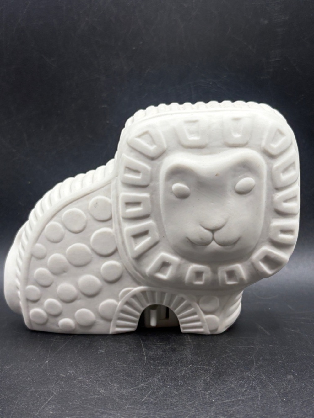 Jonathan Adler Matte Ceramic Lion Figure Night Light MCM Style Kawaii Nightlight